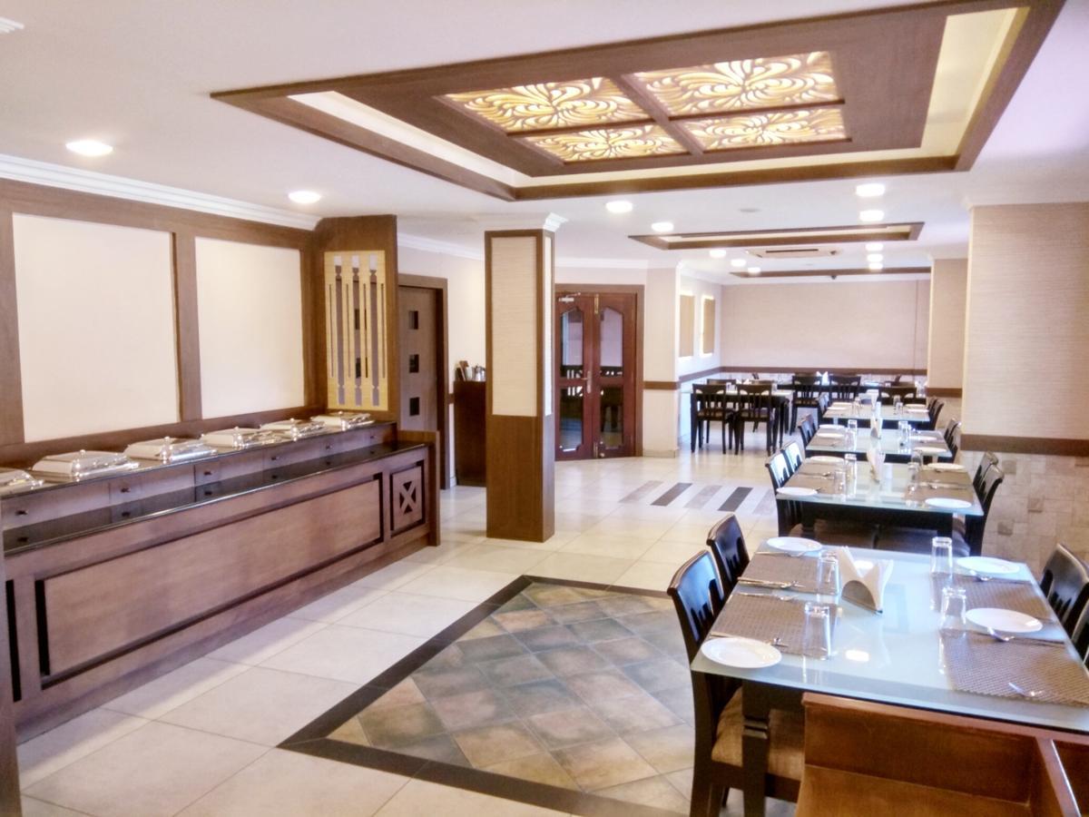 فنادق برايانا Kochi المظهر الخارجي الصورة